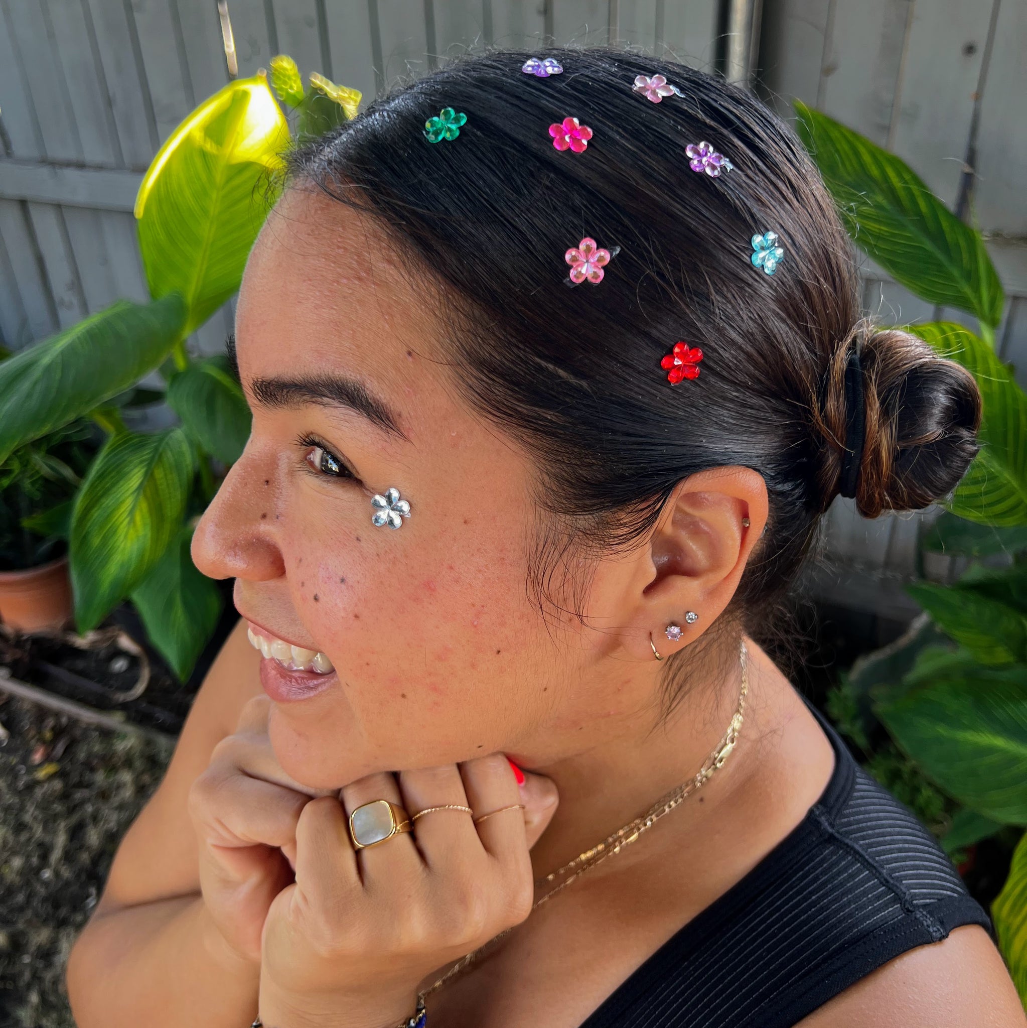 Rainbow Daisy Hair Gems